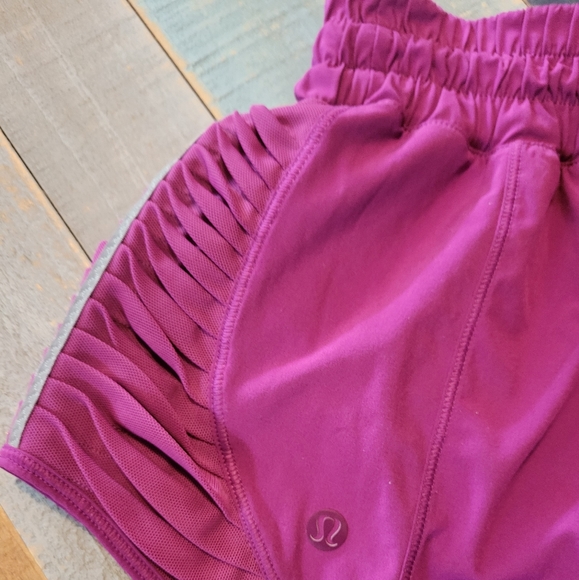 Lululemon shorts - Picture 2 of 6